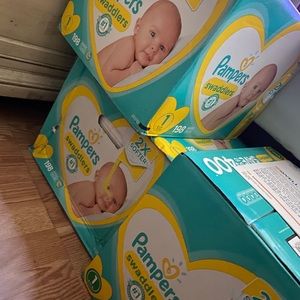 pampers